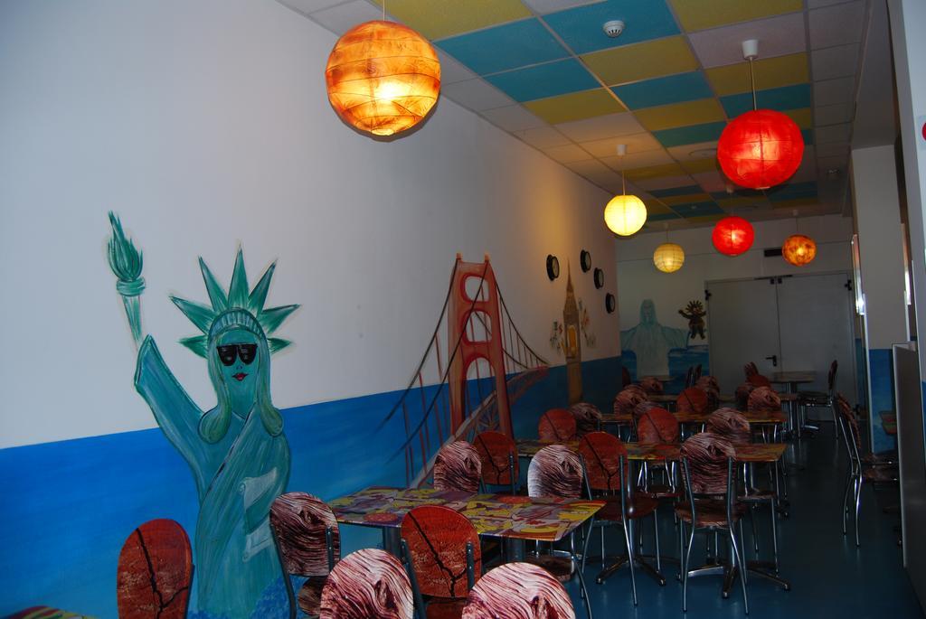Hostel San Marino Ngoại thất bức ảnh